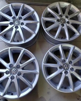 Cerchi in lega da 15 pollici per Volkswagen polo