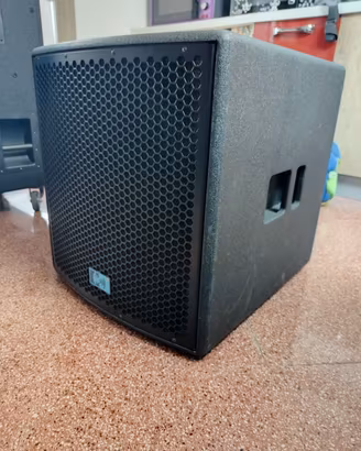montarbo earth 118 subwoofer