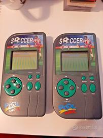 Videogioco tascabile vintage anno 1990 marca Pool