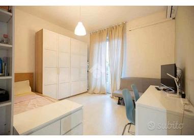 Affitta stanza con letto matrimoniale - Bicocca MI