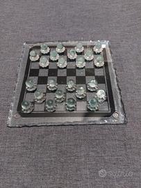 Dama in Vetro di Cristallo Molato con Pedine Vetro