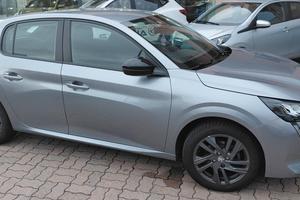 Peugeot 208 II  1.2 Benzina