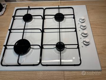 Piano cottura + pentolame vario