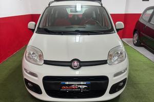 FIAT PANDA LOUNGE DA VETRINA 2017
