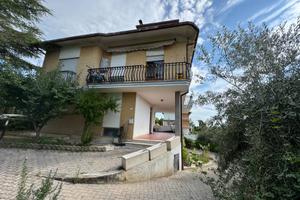 Casa singola Soluzione indipendente - Rapagnano