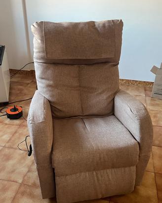 Poltrona ortopedica elettrica