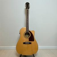 Chitarra Acustica Epiphone nuova + accessori