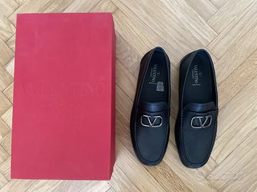 Mocassini neri Valentino Garavani 43