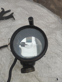 Lampada per sommergibile