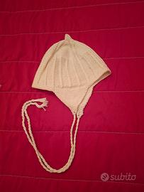cuffia e camiciola neonato