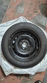 4 gomme invernali 175/65 R14  + cerchi metallo