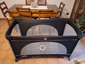 lettino da campeggio 