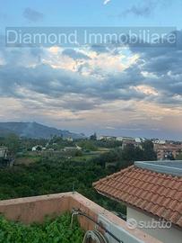 Appartamento panoramico a Fiumefreddo di Sicilia