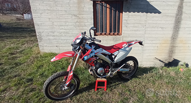 HM six competition derapage motard