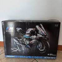 LEGO BMW M 1000 RR