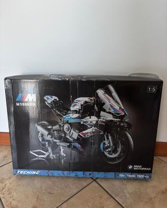 LEGO BMW M 1000 RR