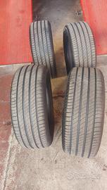 treno gomme estive  235/50 R19