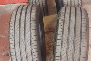 treno gomme estive  235/50 R19
