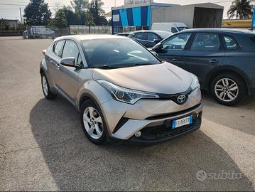 Toyota c-hr 1.8h business 