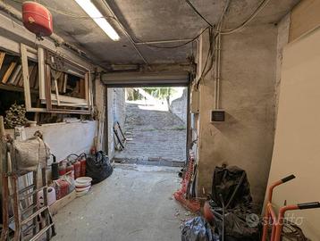 Immobile di 152 m² a Firenze