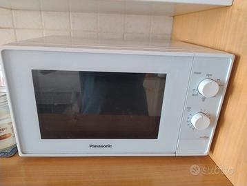 Forno microonde Panasonic NN-K10JWM