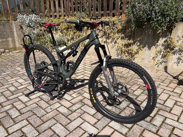 Santa Cruz 5010 27.5 montaggio custom taglia M