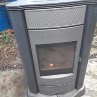 Termostufa IDROFOX EDILKAMIN a pellet