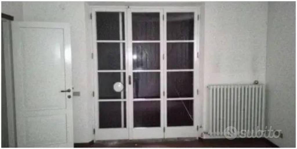 Immobile in asta di 21190 m² a Recanati - Altro