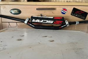 Manubrio Scar con traversino