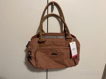 Borsa nuova con tracolla Kipling