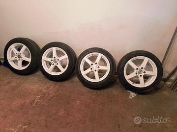 Cerchi Dezent 17" + Michelin Primacy 4 DOT 2023