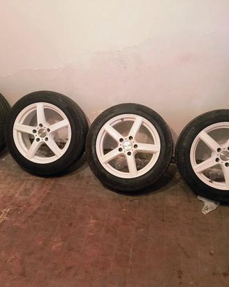 Cerchi Dezent 17" + Michelin Primacy 4 DOT 2023