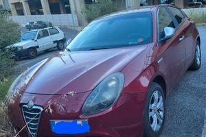 Alfa giulietta 2012  1,4  gpl