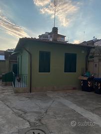 Casetta ristrutturata a referenziati