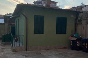 Casetta ristrutturata a referenziati