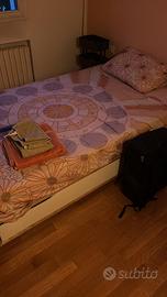 Letto IKEA MANDAL con cassetti