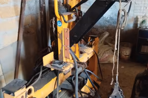 Retroescavatore per trattore MORIS 5.21