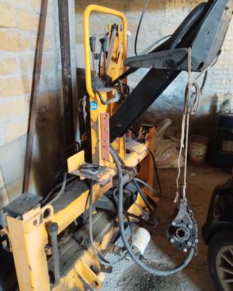 Retroescavatore per trattore MORIS 5.21