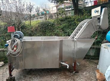 Vasca lavaggio pomodori frutta + sciacquatrice