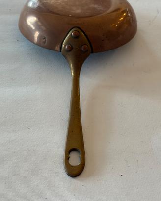 Antica Mini Padella in Rame con Manico in Ottone