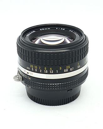 NIKON AI-S 50mm F1.4