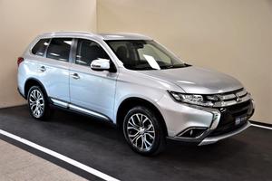 Suv Mitsubischi outlander  7 posti