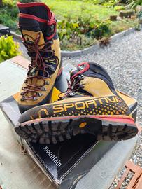 Scarponi La sportiva Nepal Gtx