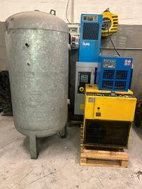 compressore a vite Kaeser con serbatoio ed essicca