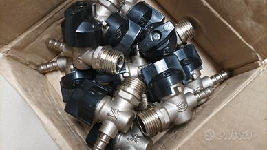 valvola a sfera maschio con portagomma 