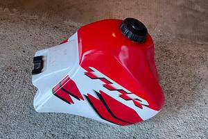 Serbatoio benzina Yamaha ttr 600 del 1999