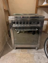 Cucina a gas con forno OFRA in acciaio inox