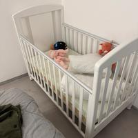 Culla di legno neonato