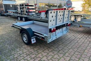 Rimorchio con rampa