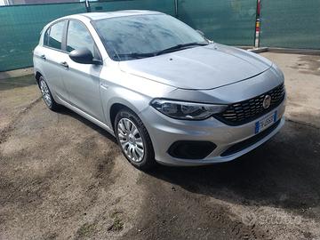 FIAT
TIPO 1.3  Multijet  SPORT 5P  